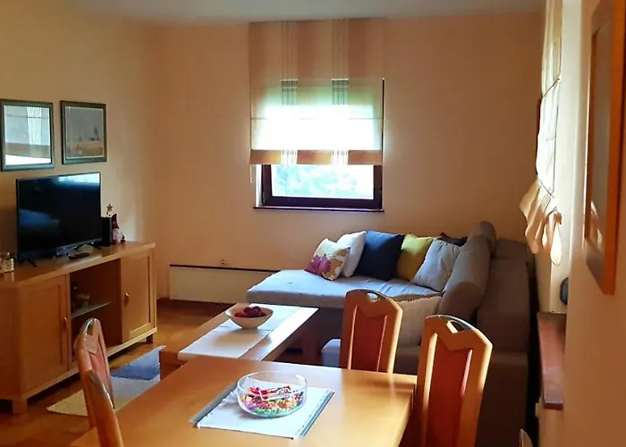 Sumski Vilenjak * Ζλάτιμπορ